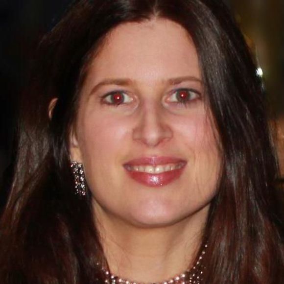 Meet your Posher, Erica - Picture 1 of 1